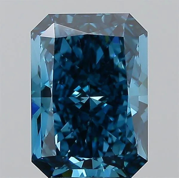 3.03ct Radiant Lab Grown Diamond (Colour Fancy Vivid Blue, Clarity VVS1, IGI Certified)